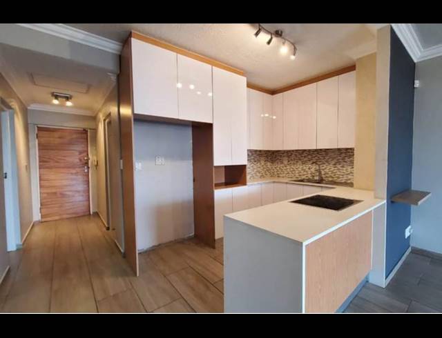 3 BEDROOM APARTMENT FOR SALE IN UMHLANGA RIDGE